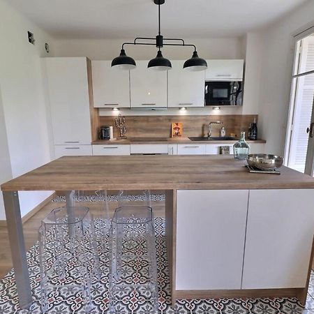 Charmant T2 Avec Balcon - Parking, Ac, Wifi Ajaccio  Exterior foto