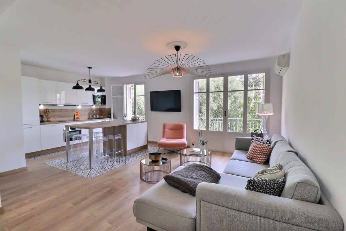Charmant T2 Avec Balcon - Parking, Ac, Wifi Ajaccio  Exterior foto